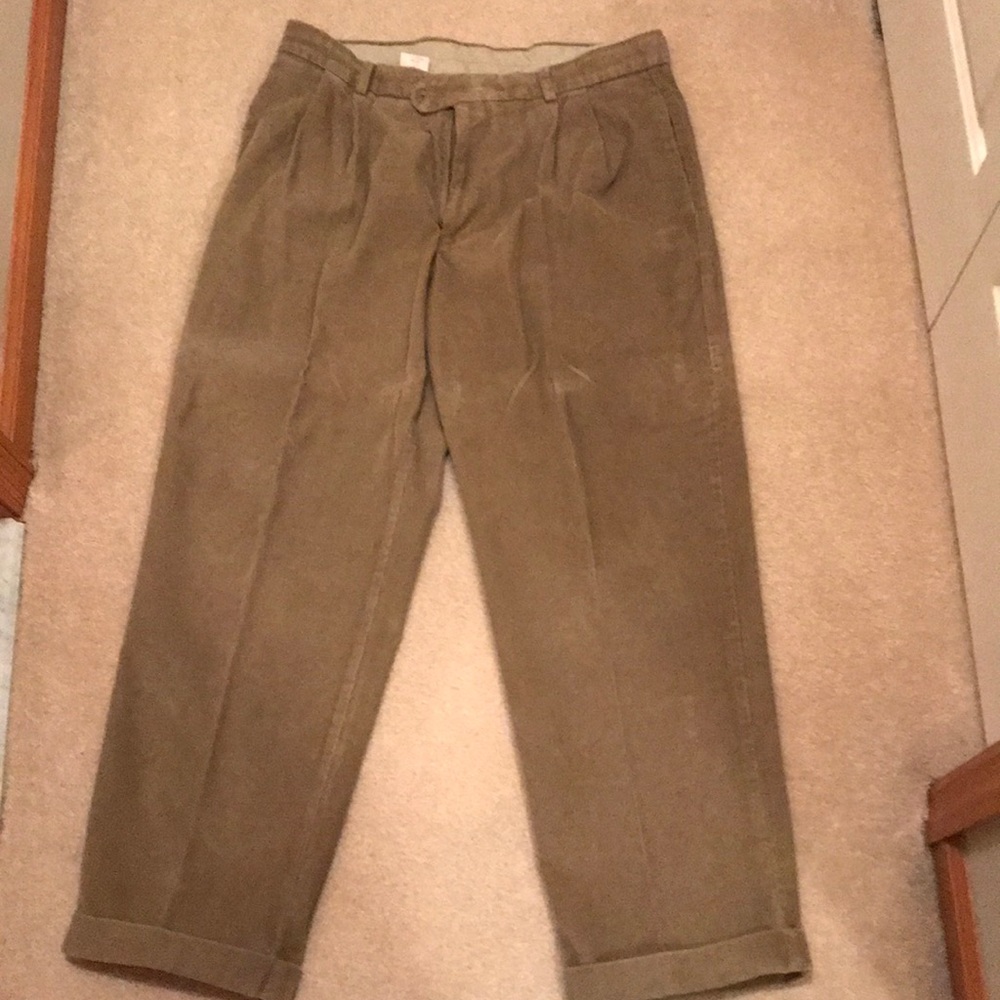 Men’s corduroy pants